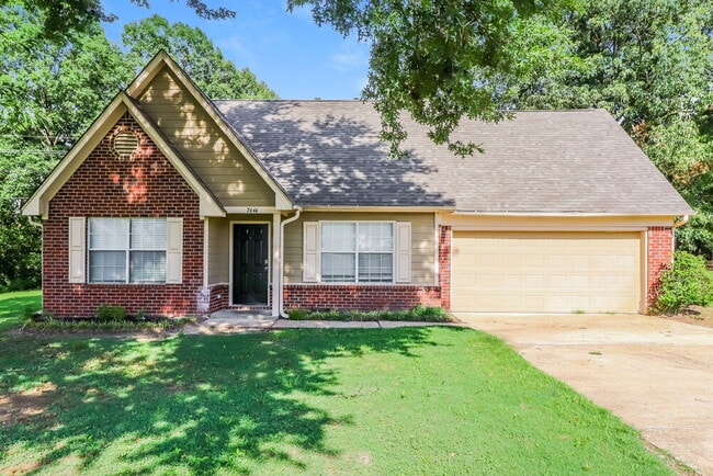 Building Photo - 7444 Holly Grove Dr