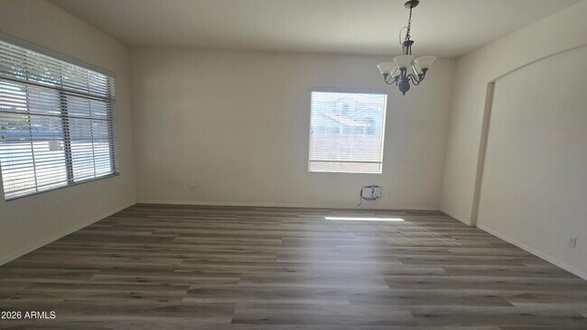 Foto del edificio - 3586 W Naomi Ln