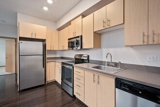 Building Photo - 500 Belmont Ave E