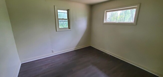 Foto del edificio - 3 Bedroom 1 Bathroom House