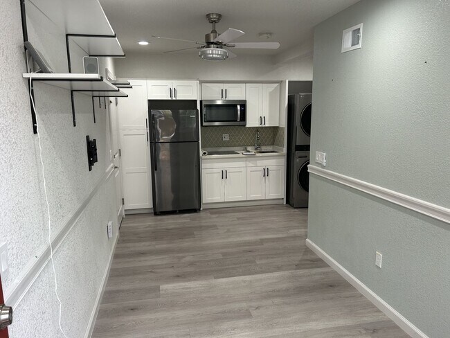 Foto del edificio - Super Cute 1 Bedroom, 1 Bath ADU