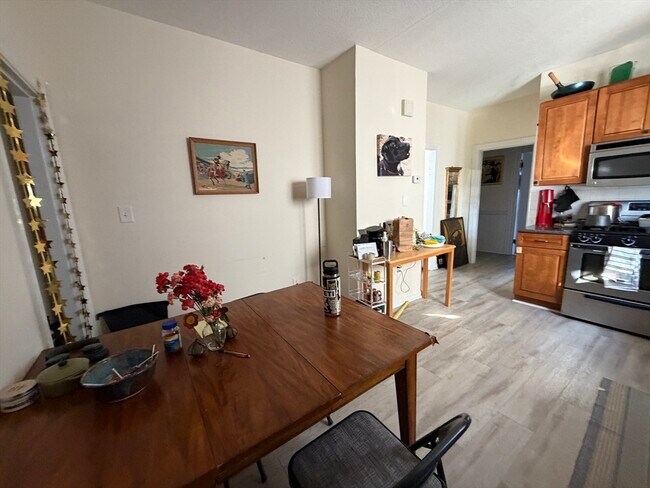 Foto del edificio - 68 Winchester St