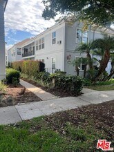 Building Photo - 312 S Reeves Dr