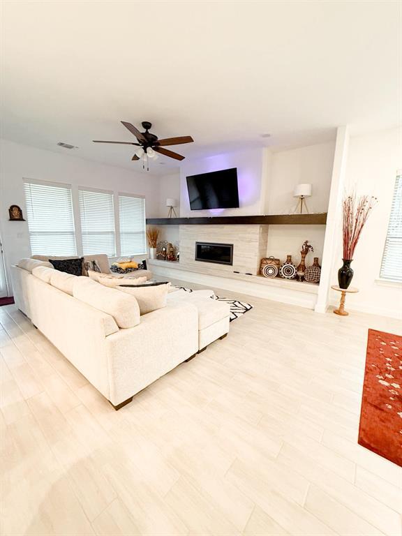 Foto del edificio - 5321 Texas Bluebell Dr