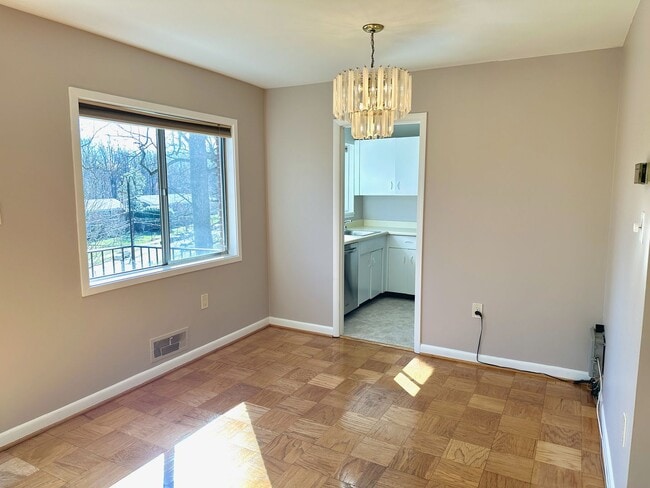 Photo - Beautifully kept, spacious one bedroom condo in the award winning Bethesda Parkside Community!