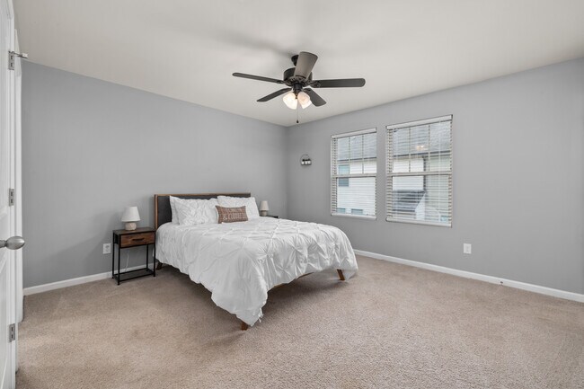 Building Photo - 4203 Virginia Colony Dr