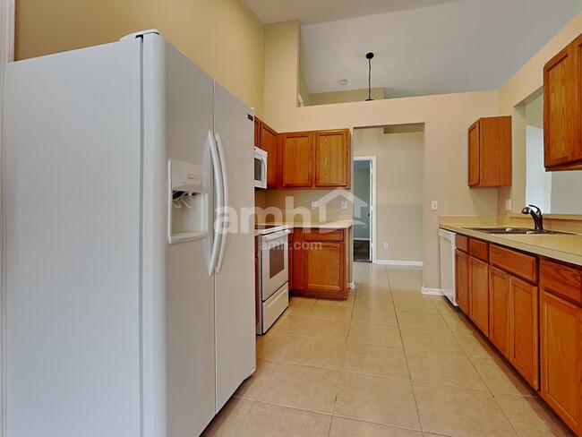Building Photo - 10625 Cami Ct