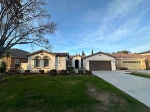 Building Photo - 10008 Sterling Silver St