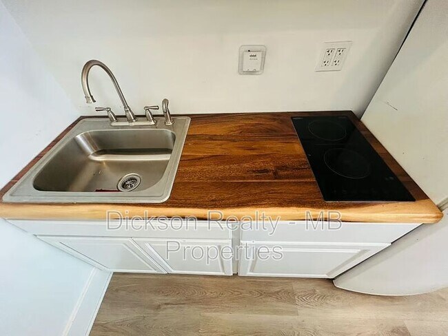 Foto del edificio - 1240 Plumas St