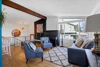 Building Photo - 9813 62nd Ave S