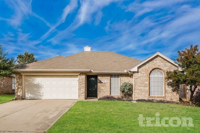 Building Photo - 7501 Ashcroft Cir