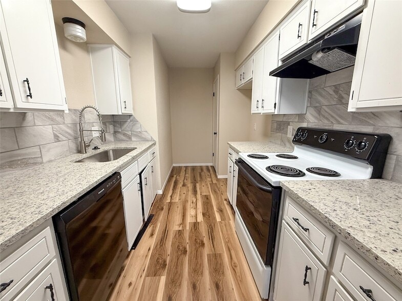 Building Photo - 3833 Dana Ct