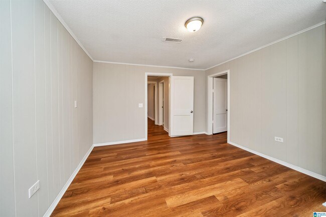 Building Photo - 4189 Littleton Sayre Rd