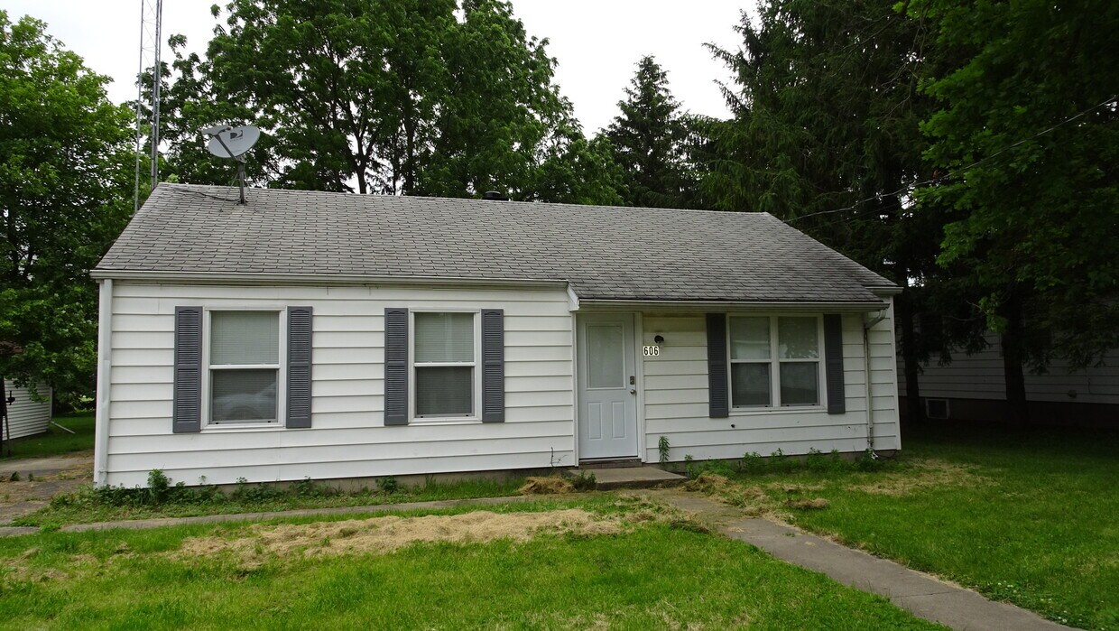Foto principal - 606 W Winthrop St
