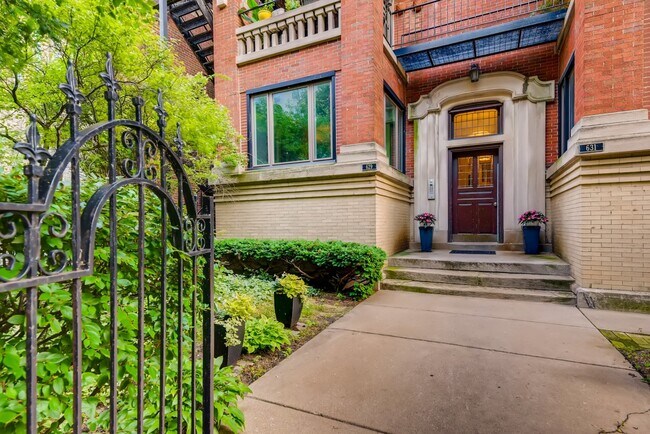 Foto del edificio - 629 W Sheridan Rd
