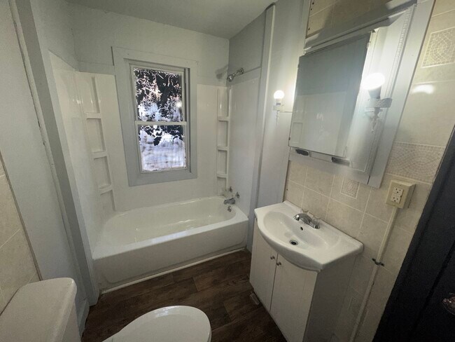 Foto del edificio - 1507 Main-E