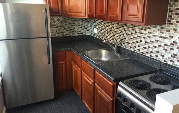 Primary Photo - 221 Ditmas Ave