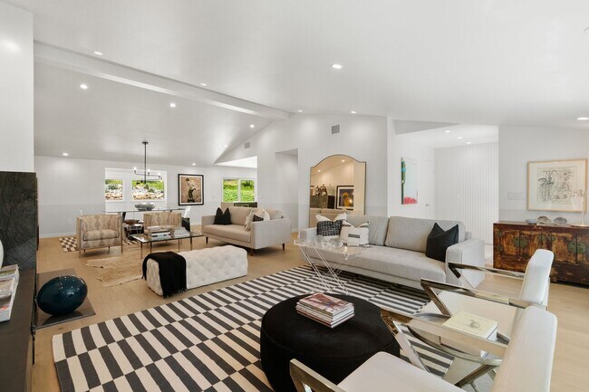 Building Photo - Executive Home in Coveted Highland Hills