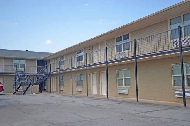 Building Photo - Phoenix Village Apartments