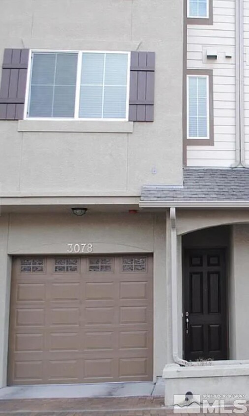 Primary Photo - 3078 Sterling Ridge Cir