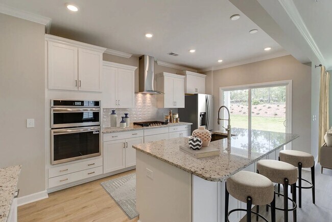Foto del edificio - COMING SOON!  BRAND NEW IN LEXINGTON'S HENDRIX FARMS