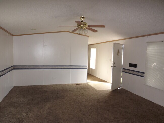 Foto del edificio - 4205 Wilson Rd