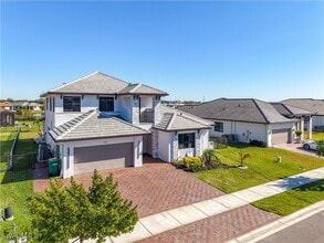 Building Photo - 5046 Panella Ave