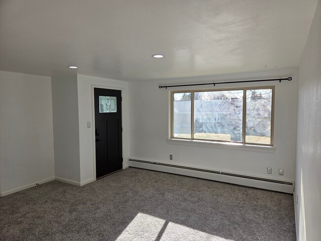 Foto del edificio - 1547 Hot Springs Ave