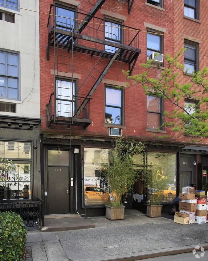 Building Photo - 158 Ninth Ave