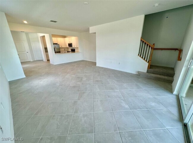 Building Photo - 2925 Tardiff Dr