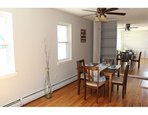 Building Photo - 24 Regency Park Dr