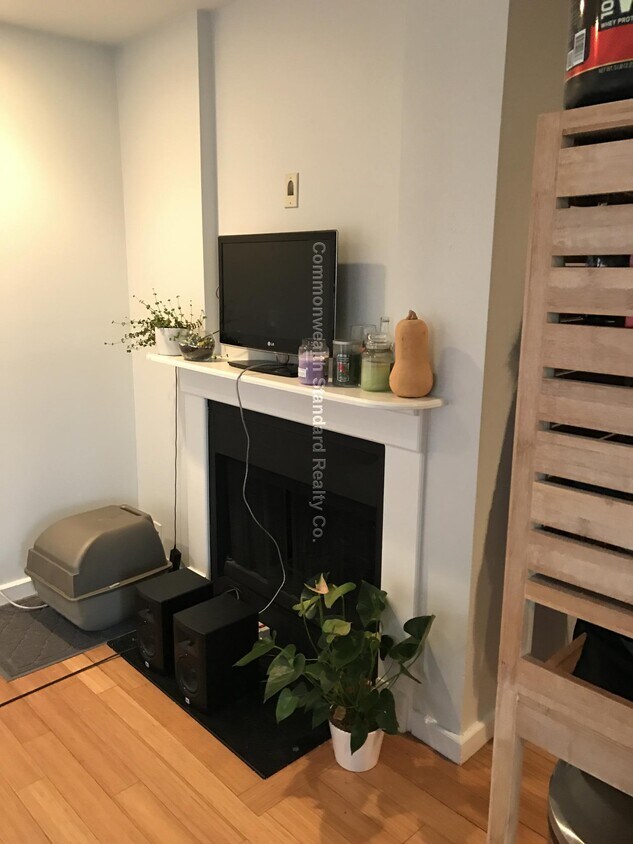 Foto principal - 1661-1663 Washington St. Unit 504