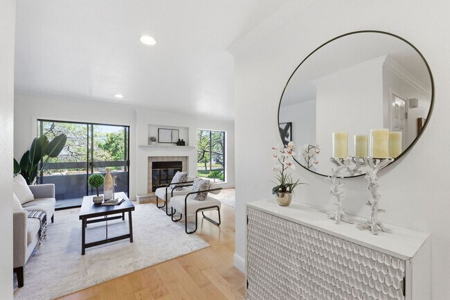 Foto del edificio - 840 Sea Spray Ln