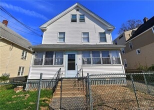 Building Photo - 54 Roosevelt St