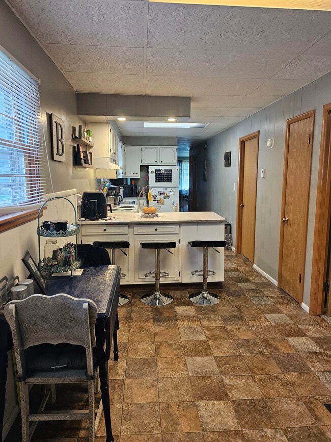 Kitchen - 1013 10th Ave N