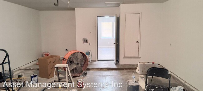 Building Photo - 3 br, 2 bath House - 2920 Tomlee St