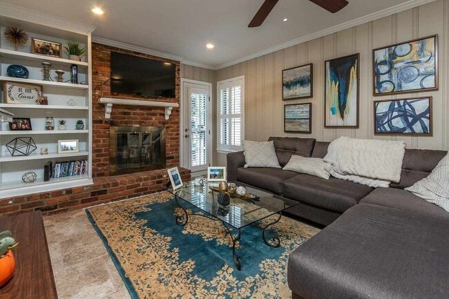 Photo - 5236 Boswell Ave House