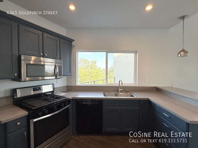 Foto del edificio - 4341 Goldfinch St