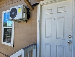 Building Photo - 5008 Ave S