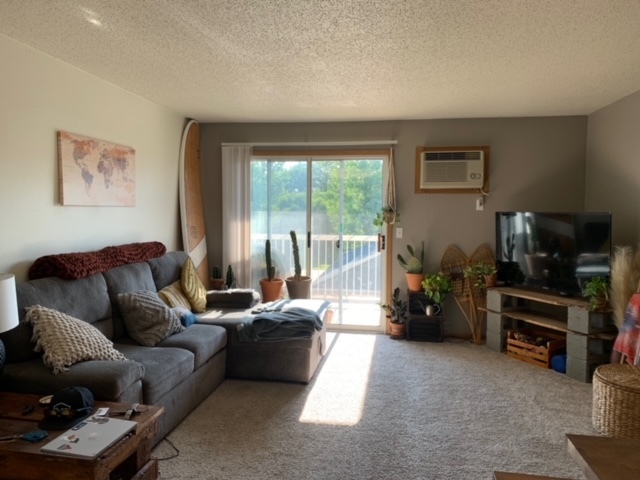 Primary Photo - 1754 39th St S