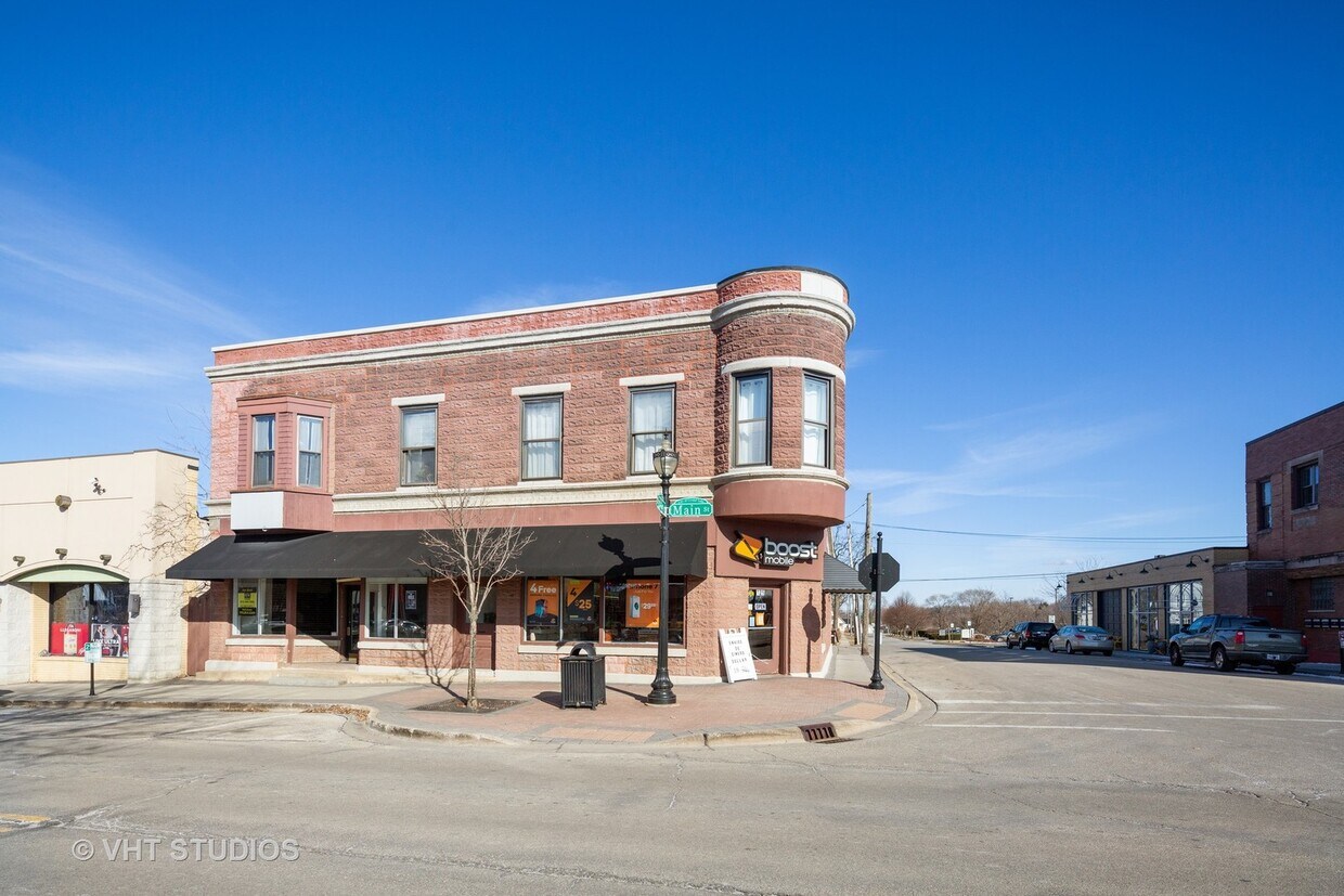 Primary Photo - 127 N Main St