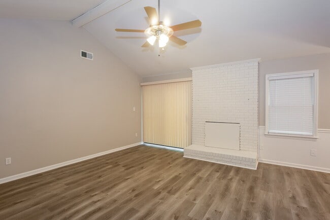 Building Photo - 8731 Hornwood Ct