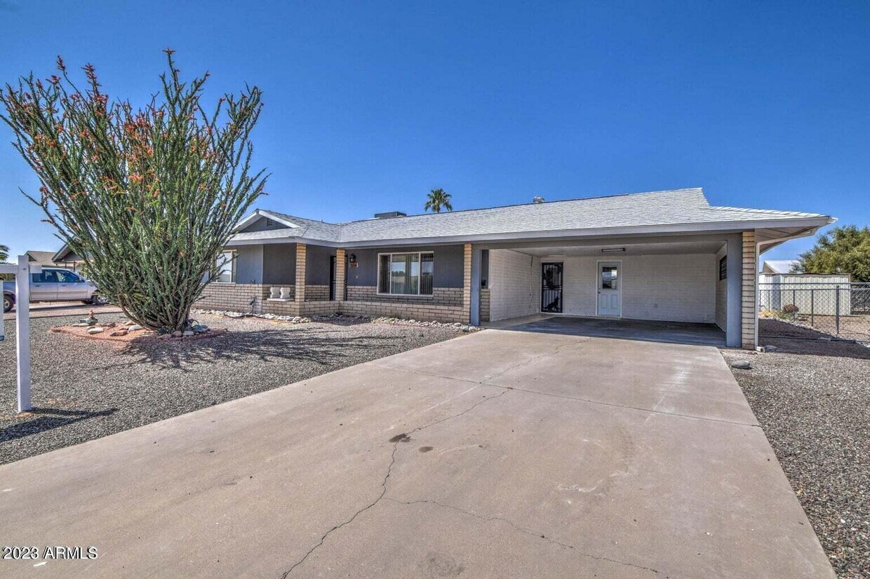 Foto principal - 6340 E Boise St