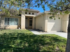 Building Photo - 756 Santa Ana Ct