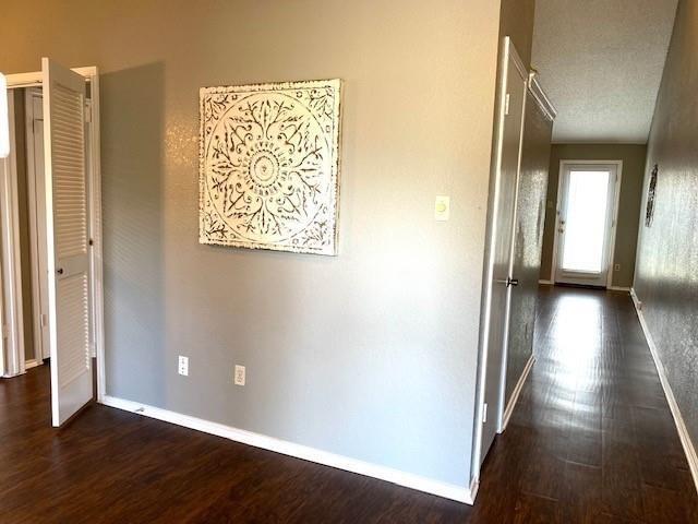 Foto del edificio - 2905 Gray Oak Dr