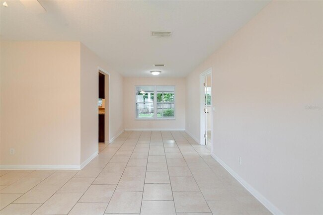 Foto del edificio - 8918 134th St N