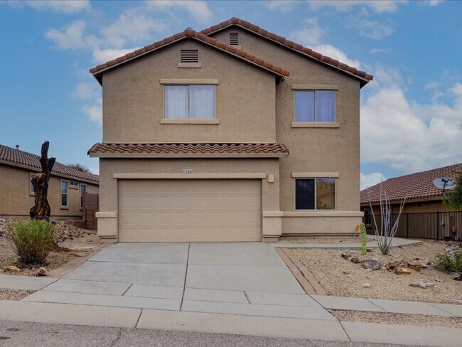 Building Photo - 1/2 OFF FIRST FULL MONTH'S RENT!