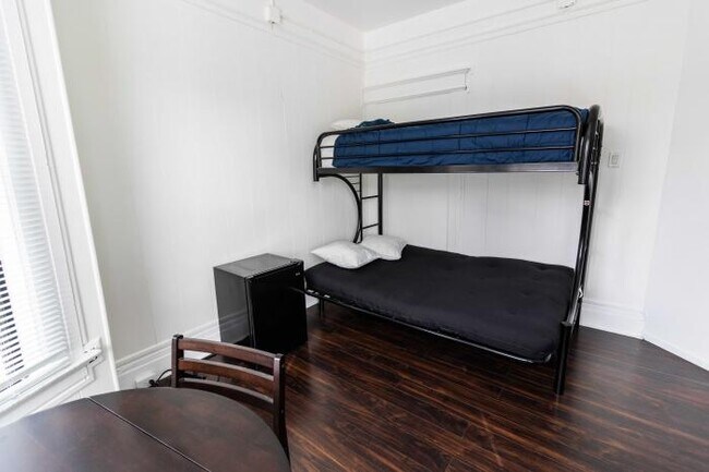Building Photo - 1 bedroom in San Francisco CA 94103