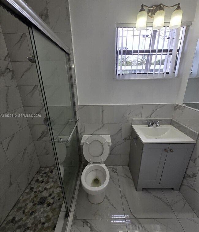 Foto del edificio - 1905 SW 11th St