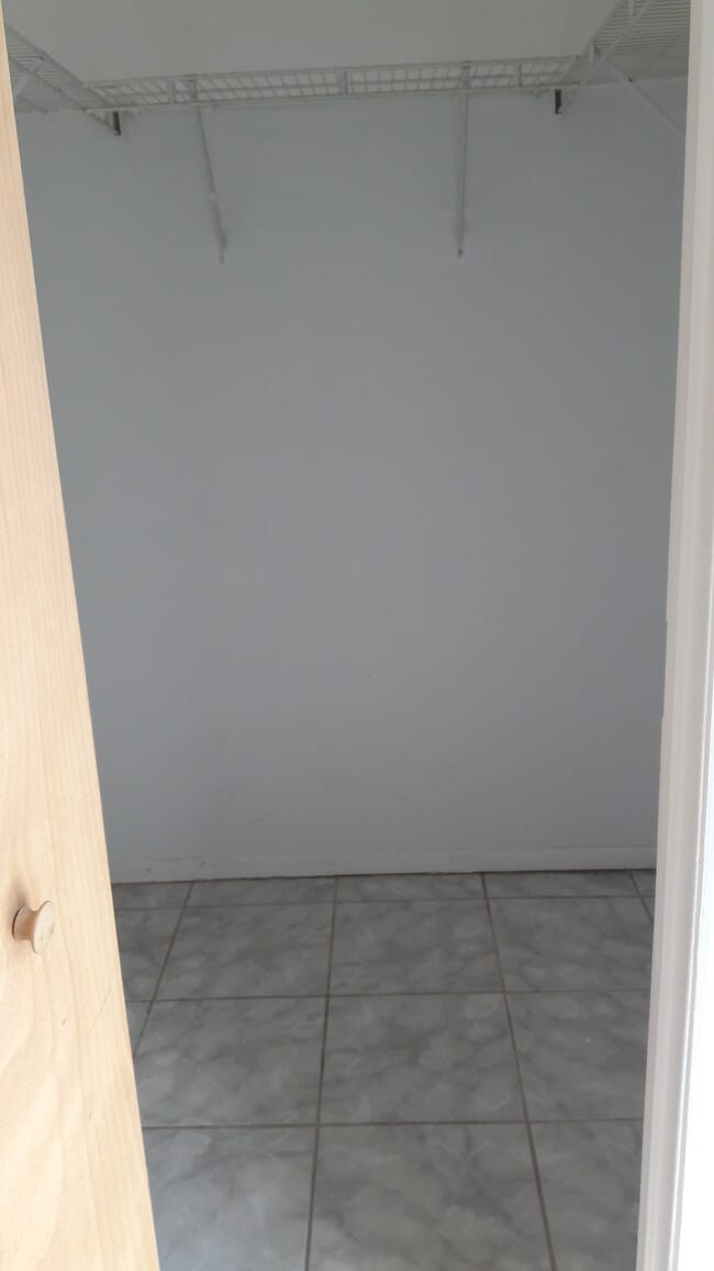 Foto del edificio - 2224 Raleigh St